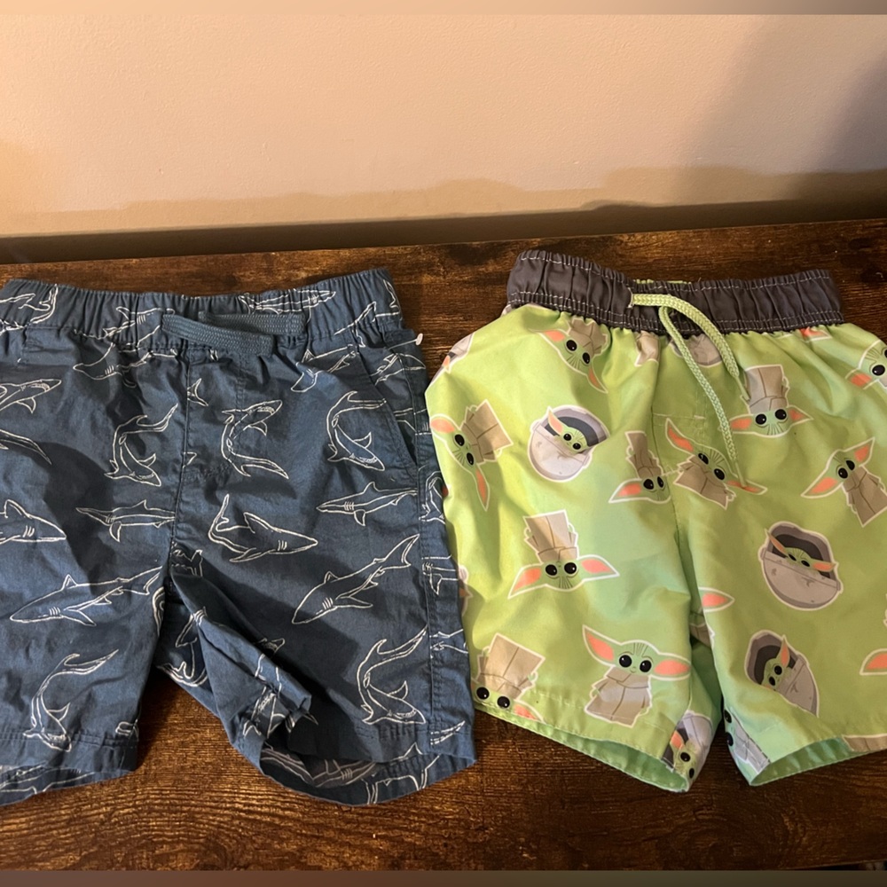 Shark and Baby Yoda Swim Shorts Set 2t